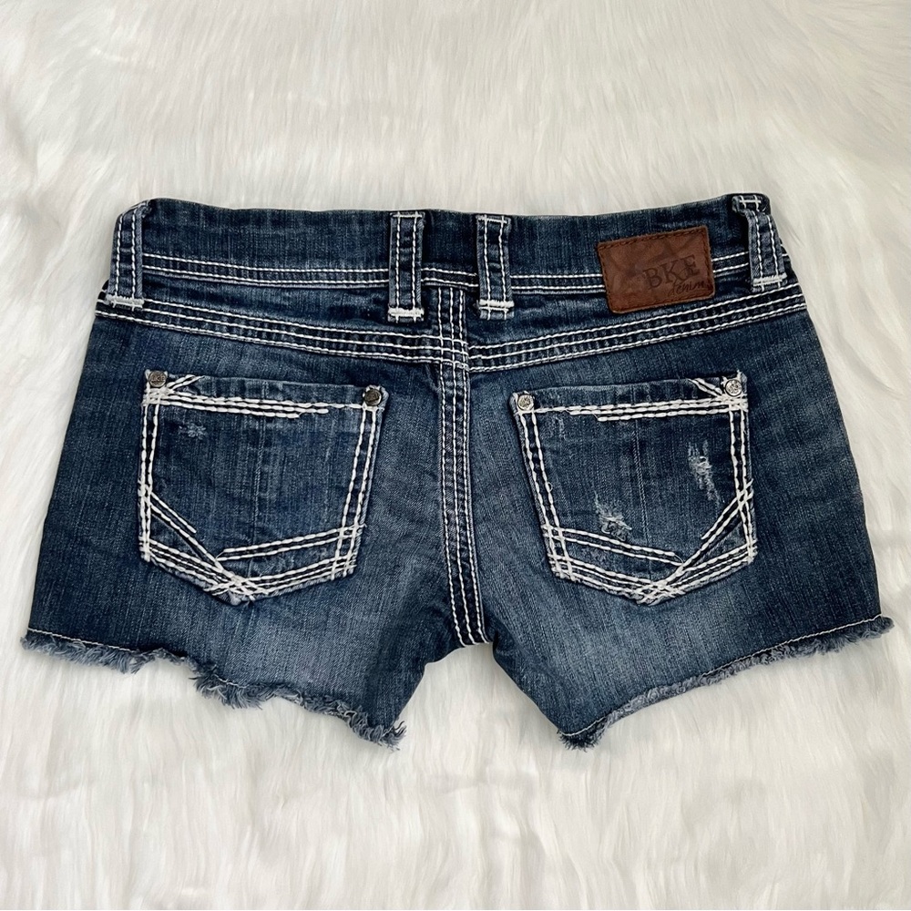 BKE Denim Sabrina Low Rise Denim Shorts with White Embroidered Details - Picture 5 of 5